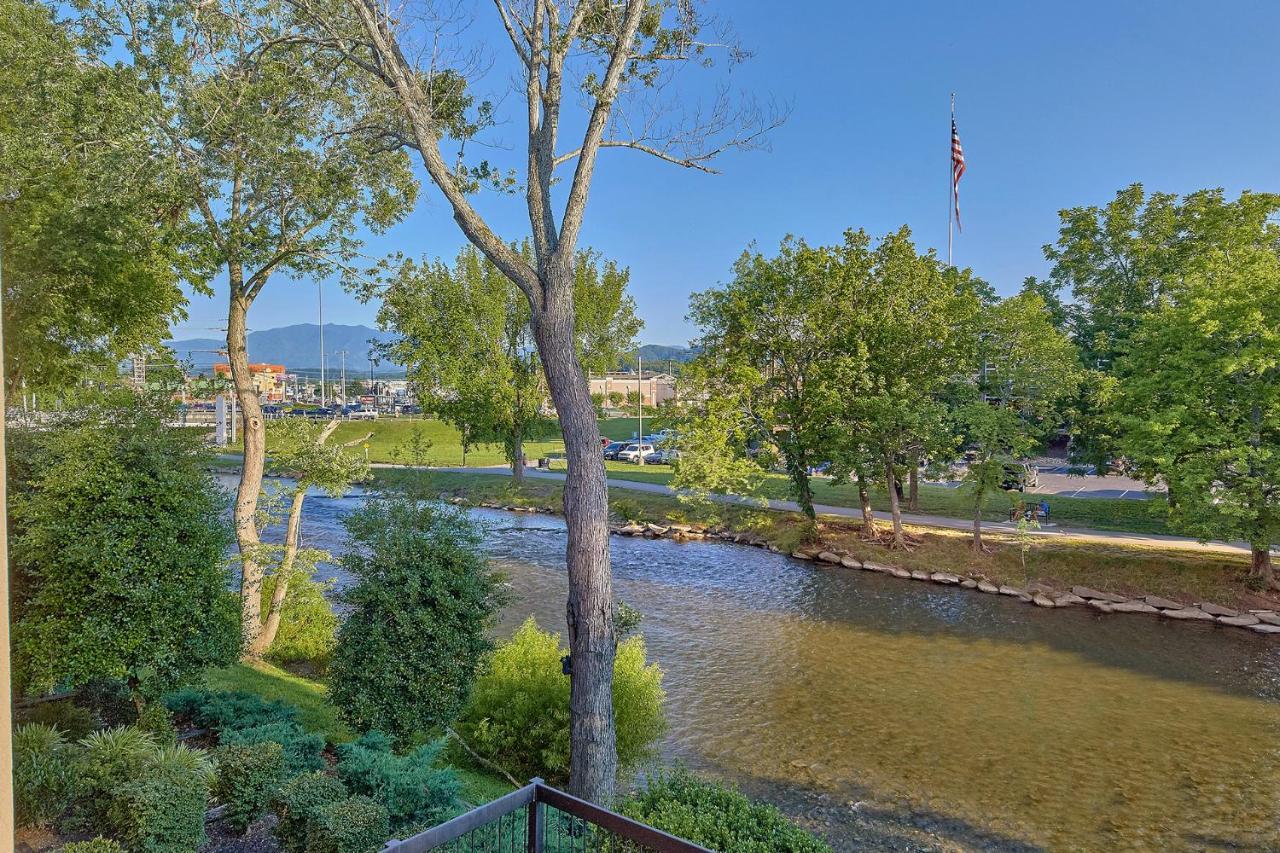 The Inn On The River Pigeon Forge Ngoại thất bức ảnh