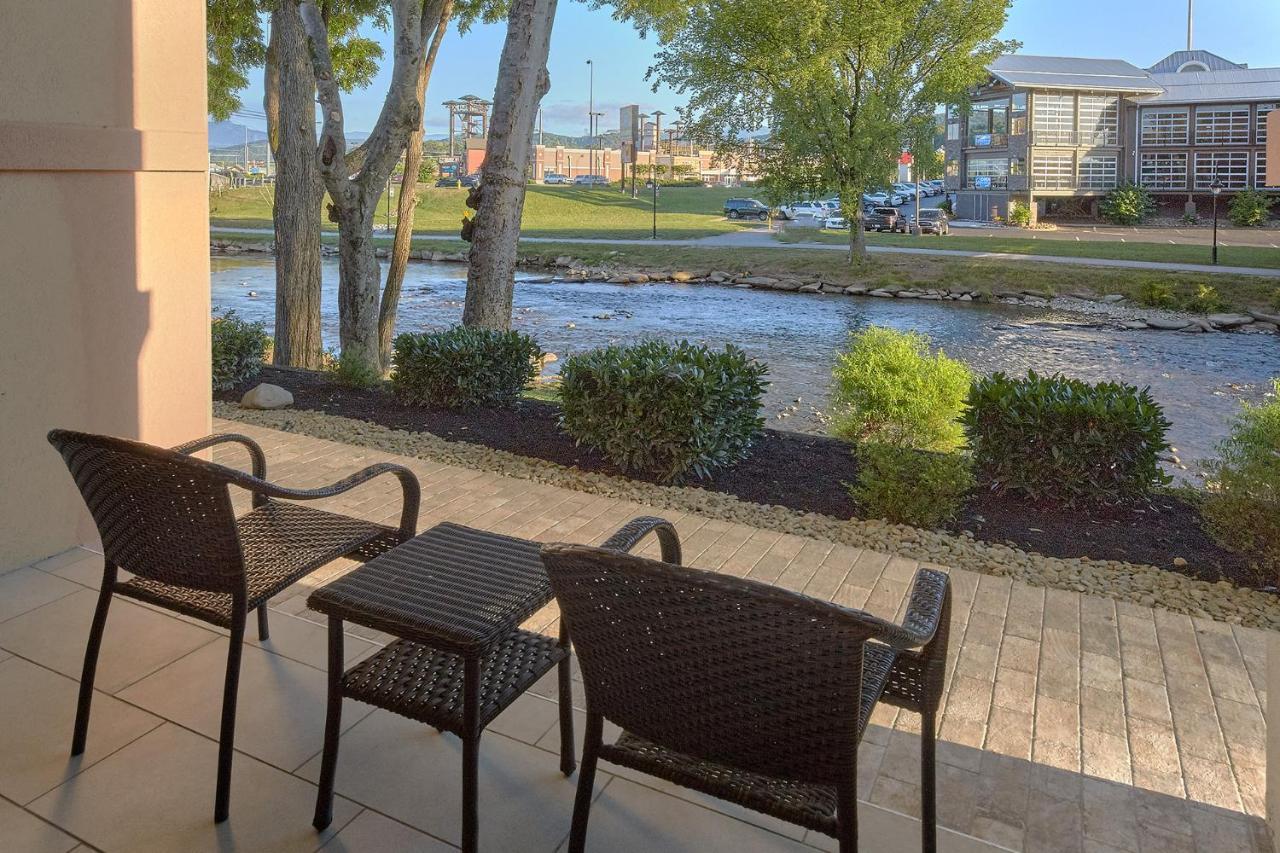 The Inn On The River Pigeon Forge Ngoại thất bức ảnh