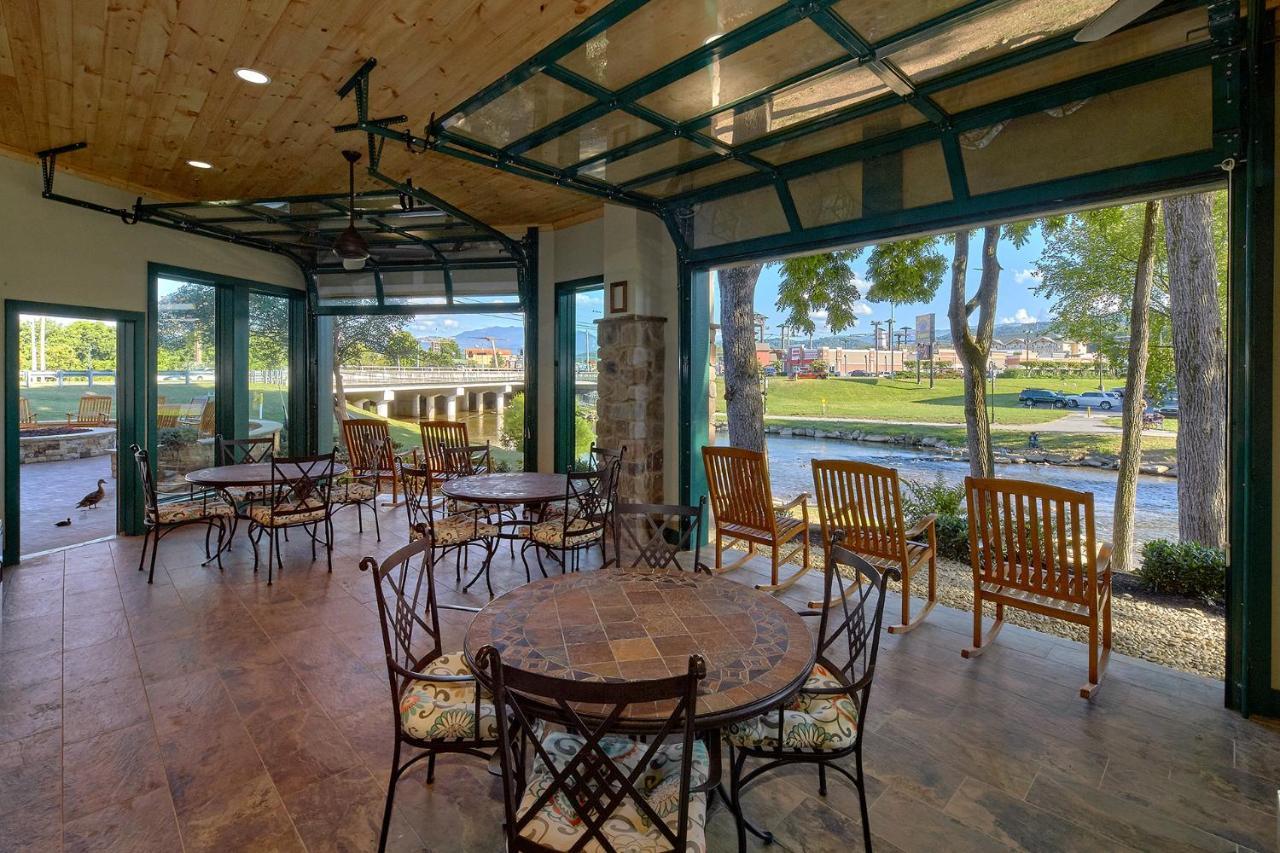 The Inn On The River Pigeon Forge Ngoại thất bức ảnh