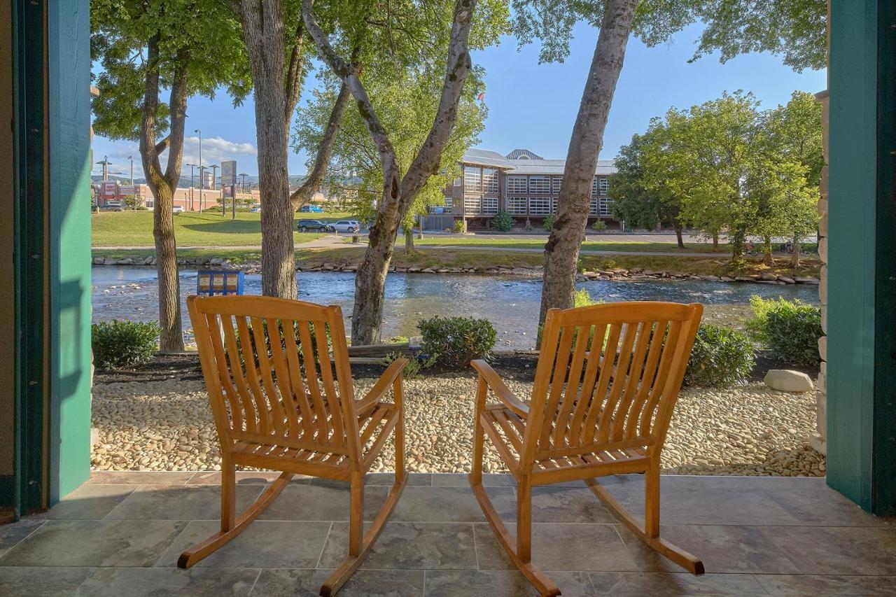 The Inn On The River Pigeon Forge Ngoại thất bức ảnh