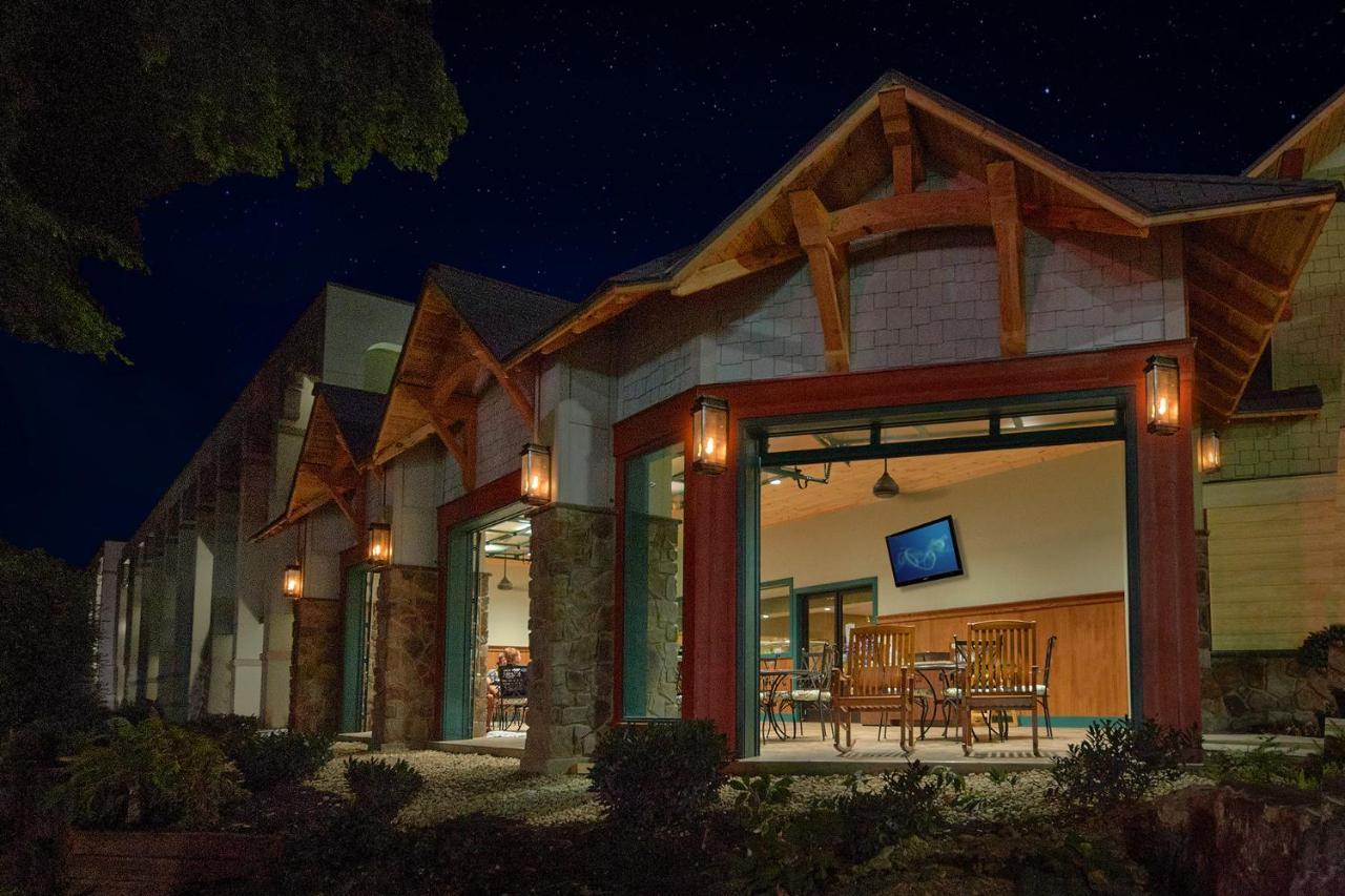 The Inn On The River Pigeon Forge Ngoại thất bức ảnh