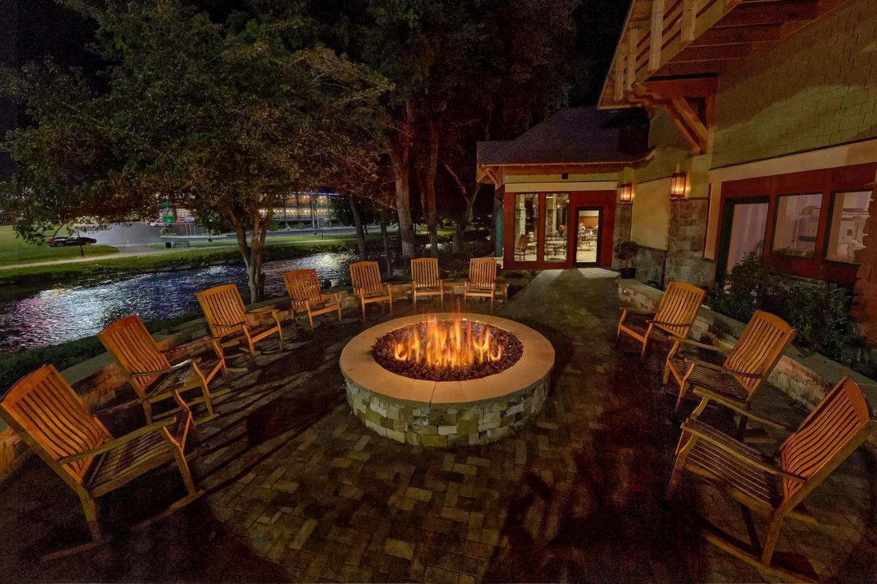 The Inn On The River Pigeon Forge Ngoại thất bức ảnh